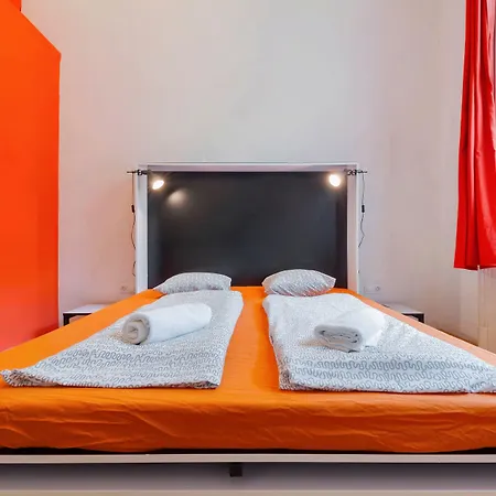Hostel Adagio Basilica