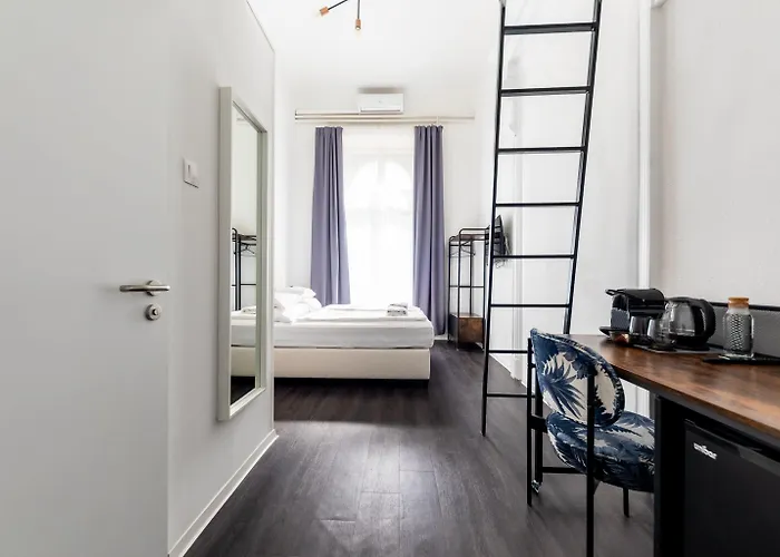 Adagio Basilica 旅馆 *