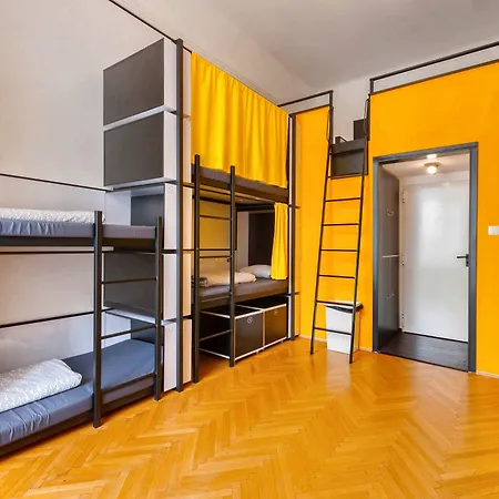 Adagio 2.0 Basilica Hostel Boedapest