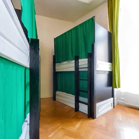 Hostel Adagio 2.0 Basilica *