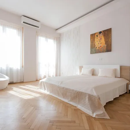 Adagio Basilica Hostel