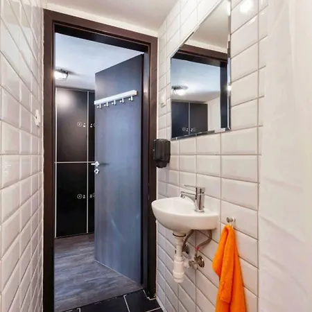 Adagio Basilica Hostel *
