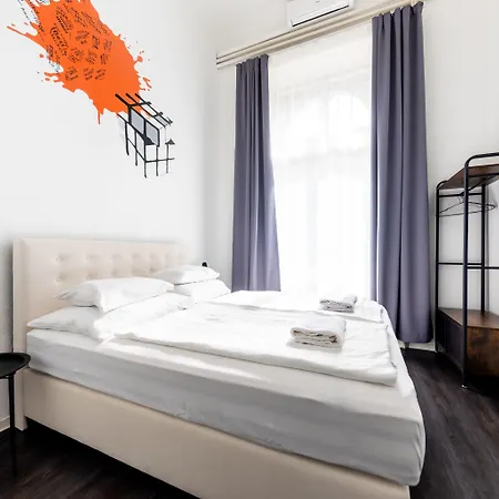 Hostel Adagio Basilica *