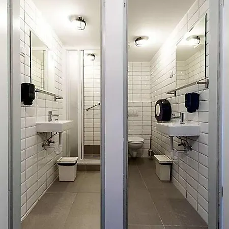 Adagio Basilica Hostal *
