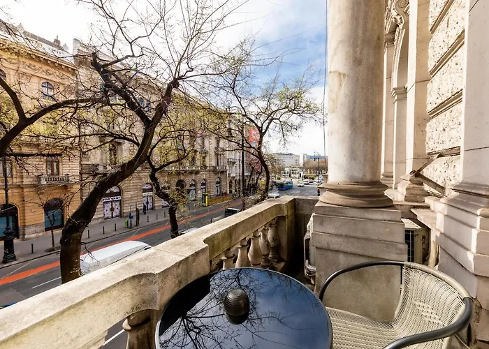 호스텔 Adagio Basilica