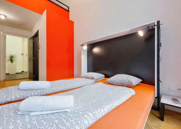 Adagio 2.0 Basilica Hostel *